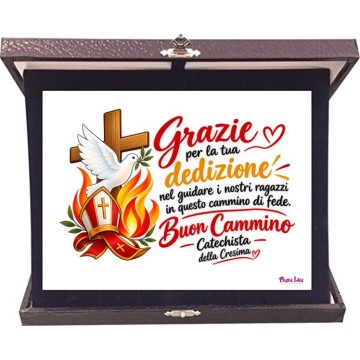 Targa con astuccio blu cm 23x19 con dedica grazie per la tua dedizione catechista Cresima