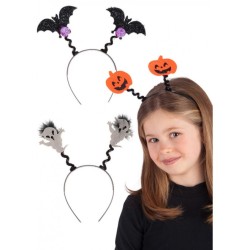 Cerchietti decorati con soggetti assortiti a tema Halloween: zucche, fantasmi e pipistrelli. Per completare un look a tema Hall